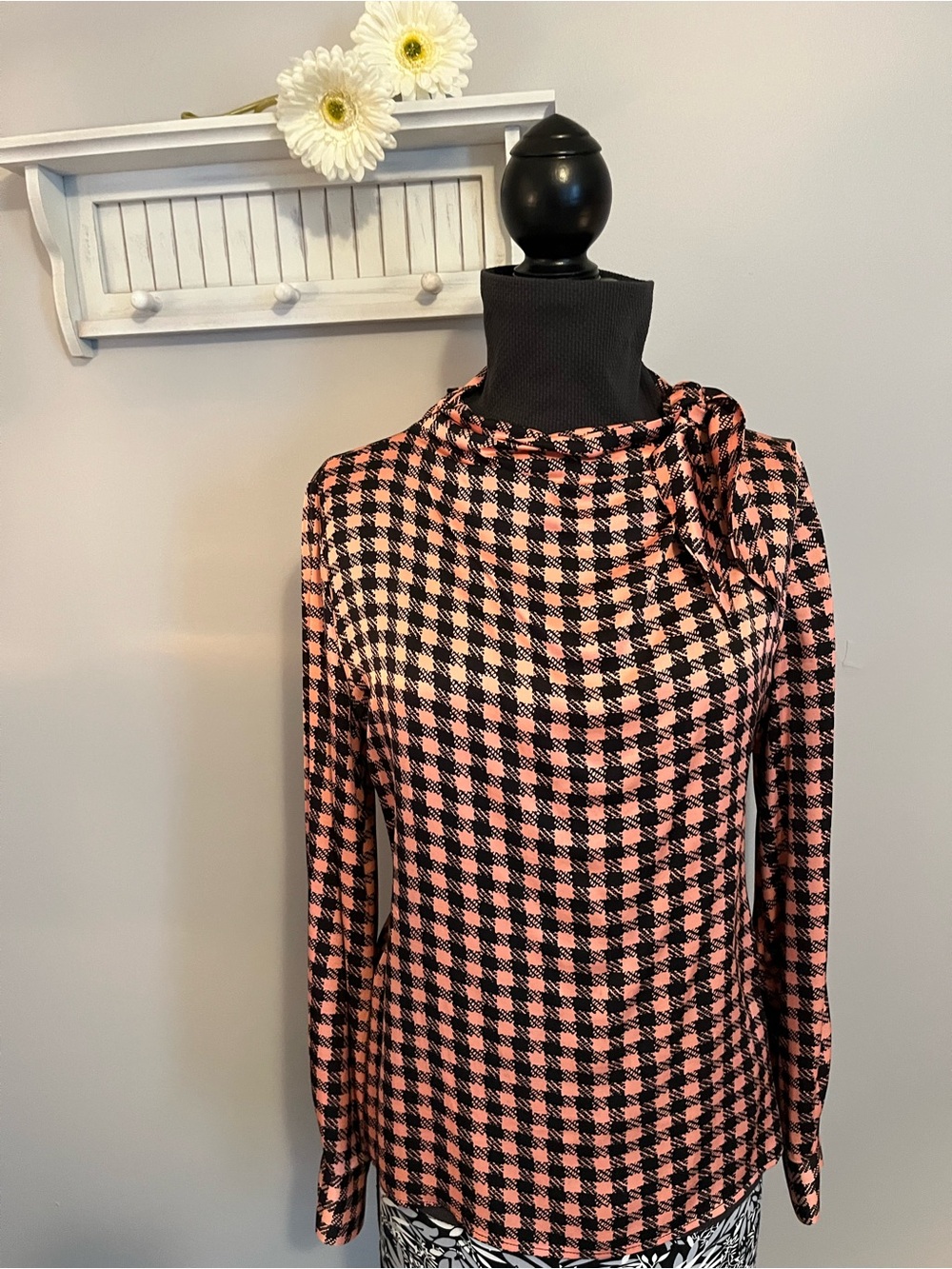 Topshop Pink and Black Houndstooth Blouse EUC